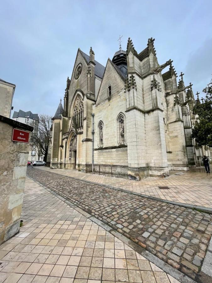 Amboise A Castle Life Apartment ตูร์ ภายนอก รูปภาพ